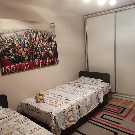 уютен в централната част на загора * סטרה זגורה